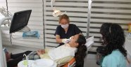Bakırköy’de Çocukların Dişleri Işıl Işıl